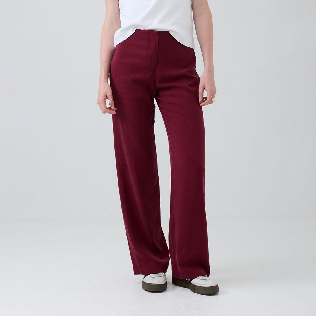 eight to eight Beaujolais Trouser