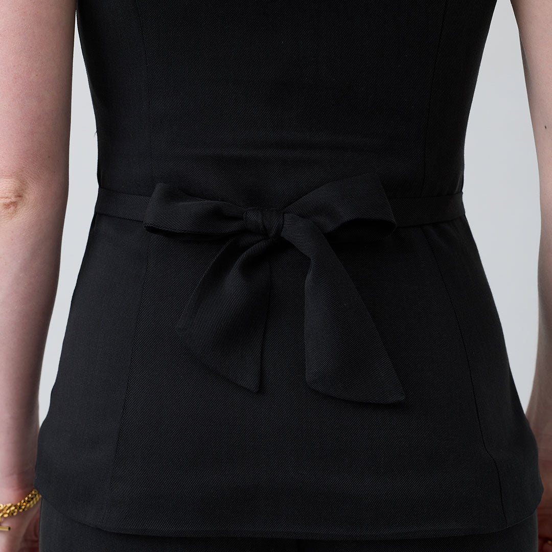 eight to eight Raven Waistcoat
